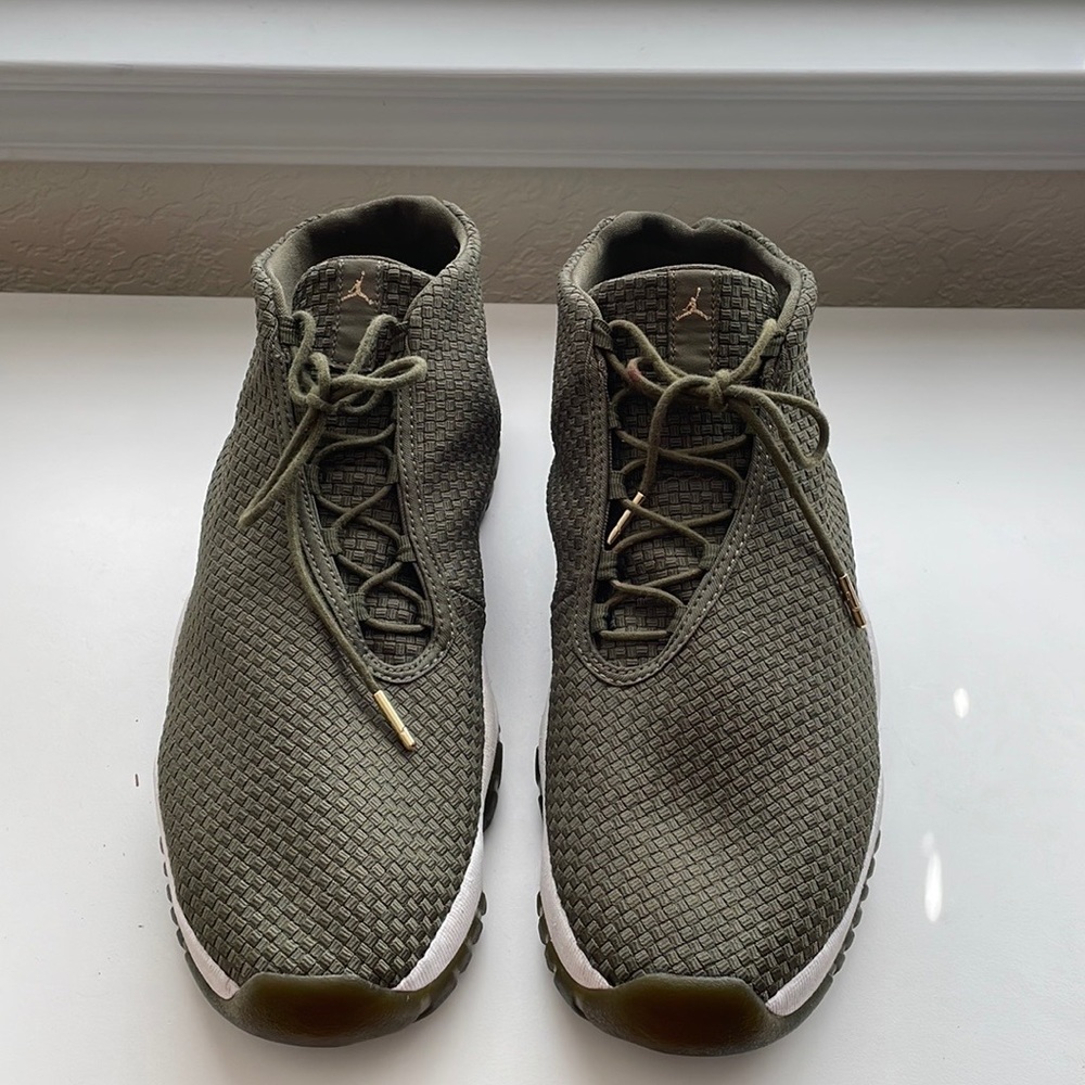 Jordan Future in Iguana